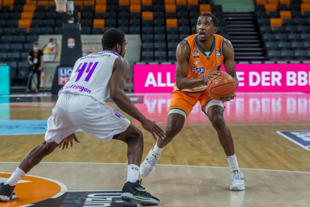 尔沃基雄鹿 尔沃基雄鹿