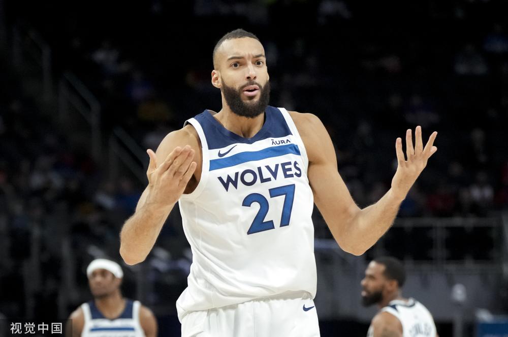 他制造出一 他制造出一